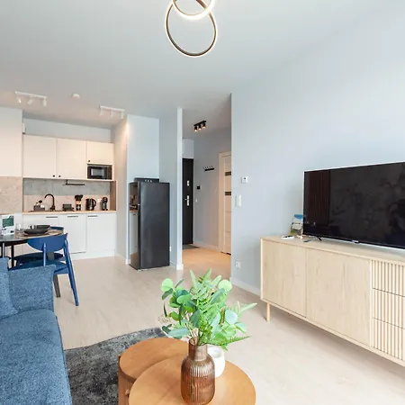 Apartment Apartly -riverside Ii & Balkon, Parking