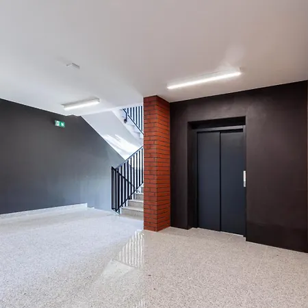 Apartment Apartly -riverside Ii & Balkon, Parking *